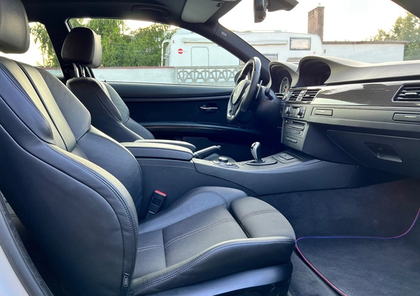 BMW M3 cena 209000 przebieg: 158000, rok produkcji 2010 z Kostrzyn małe 466